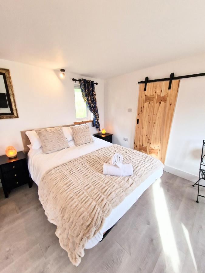 Kaoglen Lodge - Fawn Pod - Hot Tub - Dogs - Pitlochry - Luxury Blairgowrie and Rattray ภายนอก รูปภาพ