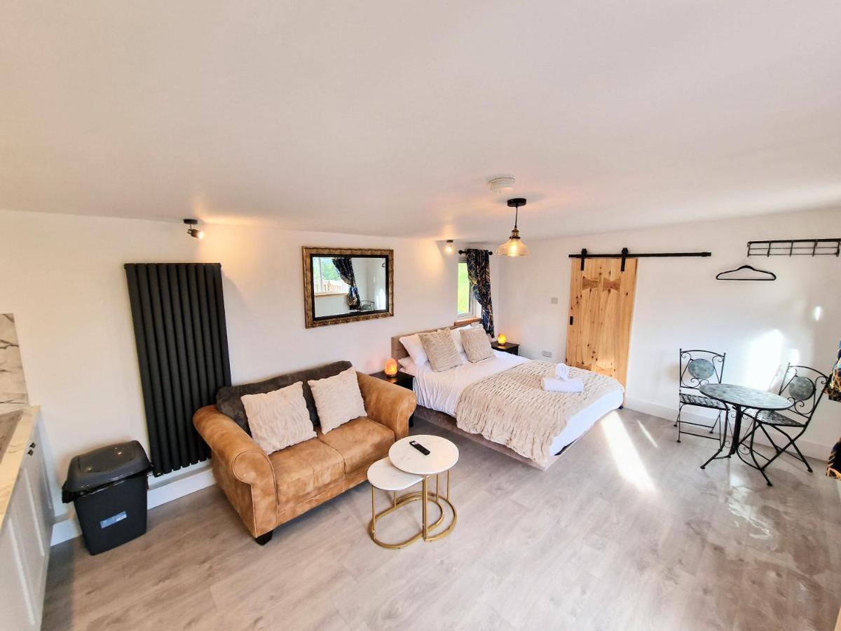 Kaoglen Lodge - Fawn Pod - Hot Tub - Dogs - Pitlochry - Luxury Blairgowrie and Rattray ภายนอก รูปภาพ