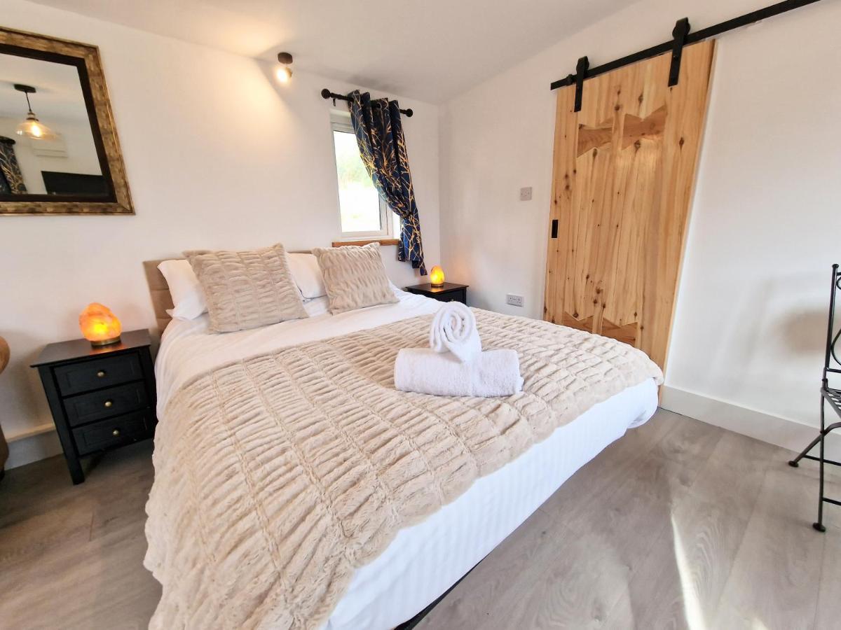 Kaoglen Lodge - Fawn Pod - Hot Tub - Dogs - Pitlochry - Luxury Blairgowrie and Rattray ภายนอก รูปภาพ